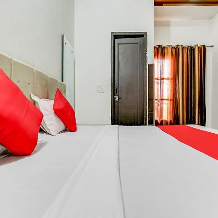 Flagship Hotel Big Boss Kurukshetra Ngoại thất bức ảnh